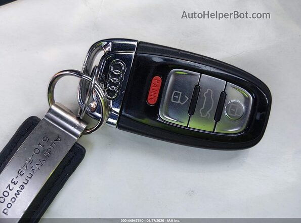 WAU44AFD4HN011133 2017 AUDI OTHER Navy Dashboard view