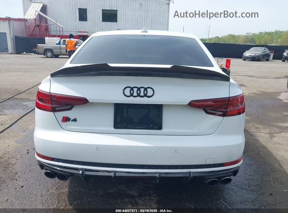 WAUB4AF46KA118125 2019 AUDI S4 White 
