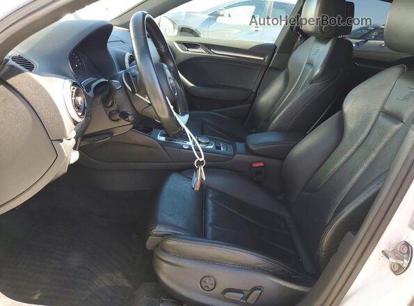 WAUBEGFF4LA093583 2020 AUDI OTHER White Front interior view