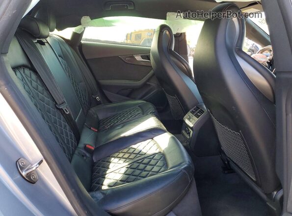 WAUC4CF52KA016586 2019 AUDI S5 Silver 