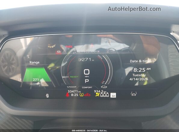 WAUCJBFW2P7004549 2023 AUDI E-TRON Gray Rear seats view