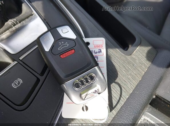 WAUENAF49KA016053 2019 AUDI OTHER Gray Vista del salpicadero