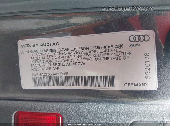 WAUFACF55SA005085 2025 AUDI OTHER Gray Vista del compartimento del motor