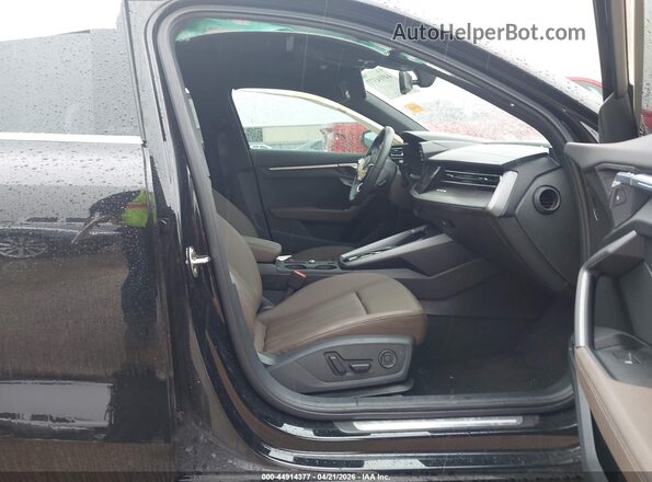 WAUGUDGY2SA071751 2025 AUDI OTHER Black Front interior view
