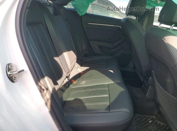WAUGUDGY8NA018203 2022 AUDI OTHER White Rear seats view