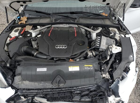 WAUP4AF57NA037525 2022 AUDI S5 White Widok wnętrza z tyłu