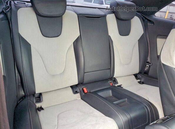WAUV4AFR5GA018646 2016 AUDI S5 Charcoal Вид задніх сидінь