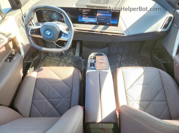 WB523CF01PCL81970 2023 BMW IX White 