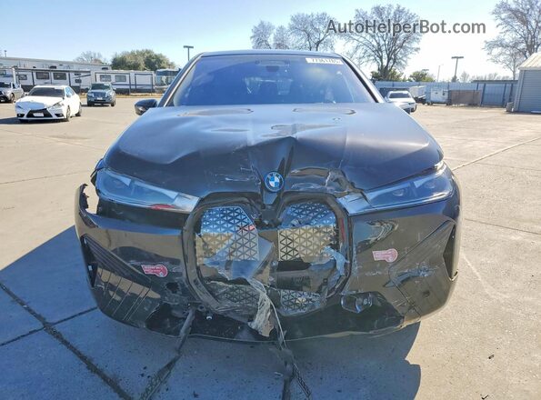 WB523CF02SCS46201 2025 BMW IX Black Widok z przodu