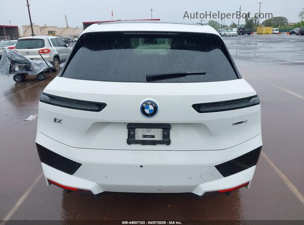 WB523CF04SCS07822 2025 BMW IX White 