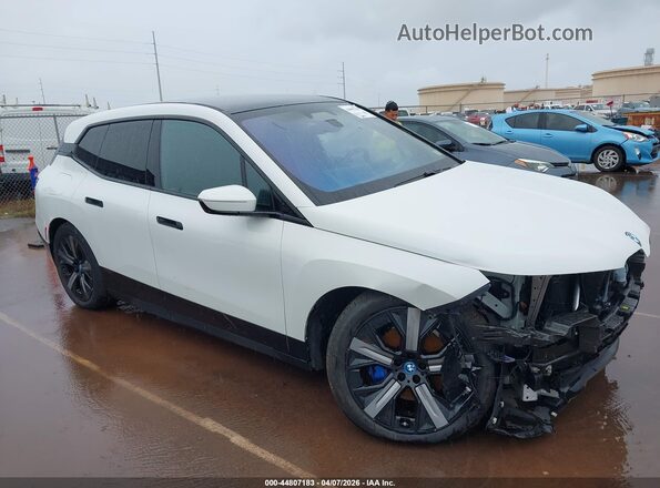 WB523CF04SCS07822 2025 BMW IX White 