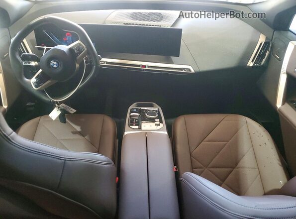 WB523CF06RCP11220 2024 BMW IX Blue Առջևի վահանակի տեսք