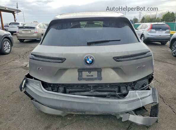 WB523CF07SCS20502 2025 BMW IX Gray Widok z tyłu