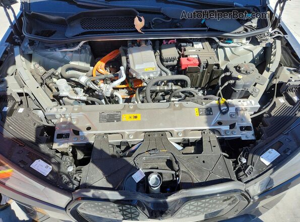 WB523CF09SCS71483 2025 BMW IX Silver Շարժիչի բաժամունքի տեսք