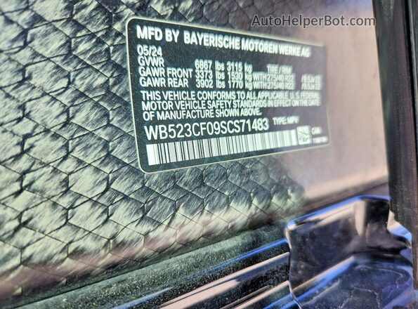 WB523CF09SCS71483 2025 BMW IX Silver Սալոնի 360 աստիճան տեսք