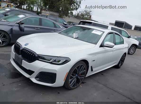 WBA13AG01PCL24068 2023 BMW 5 SERIES Белый Передняя левая четверть