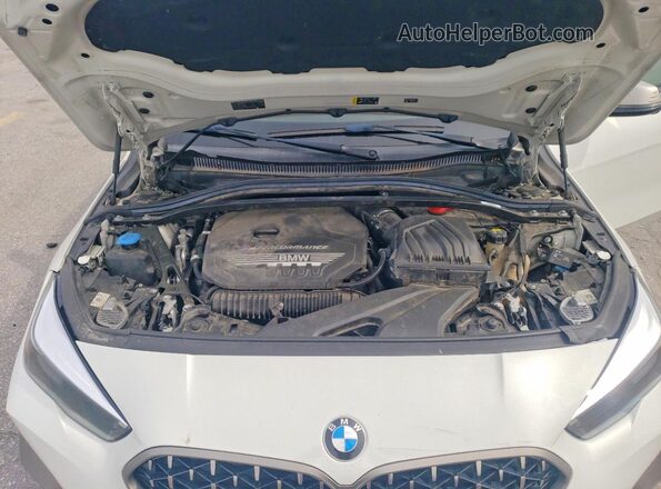WBA13AL07L7F58839 2020 BMW M2 White უკანა სალონის ხედი