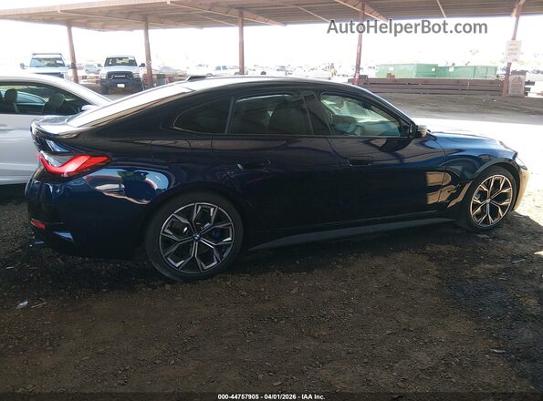 WBA13AW08NFM38792 2022 BMW OTHER Blue ხელსაწყოთა პანელის ხედი