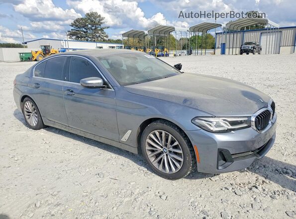 WBA13BJ01MCF18502 2021 BMW 5 SERIES Gray Delantero derecho