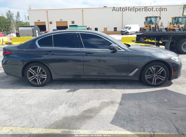 WBA13BJ09MWX27675 2021 BMW 5 SERIES Gray Rear interior view