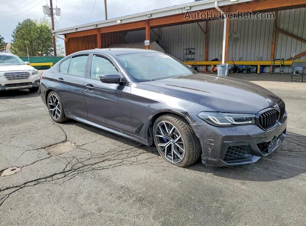 WBA13BJ09NWX55199 2022 BMW 5 SERIES Gray Front right
