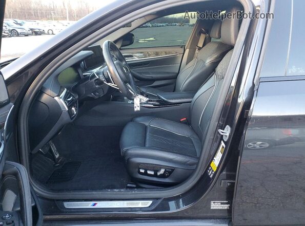 WBA13BK02PCM59153 2023 BMW M5 Black წინა სალონის ხედი