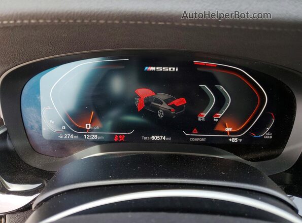 WBA13BK03NCL01708 2022 BMW M5 Gray ხელსაწყოთა პანელის ხედი