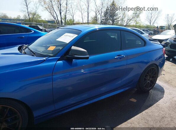 WBA1J7C53GV359743 2016 BMW M2 Blue 360 interior view