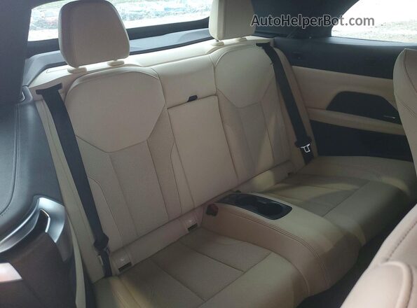 WBA23AT04RCP19200 2024 BMW 4 SERIES White Вид задніх сидінь