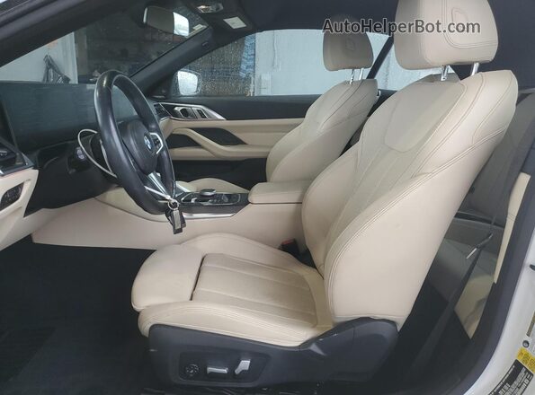 WBA23AT04RCP19200 2024 BMW 4 SERIES White Вид салону спереду