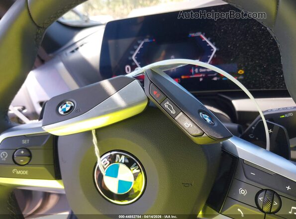 WBA23GG02S7T65981 2025 BMW 2 SERIES Gray Vista del salpicadero