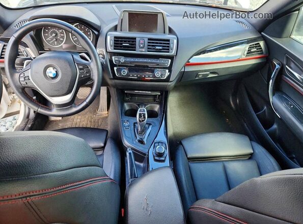 WBA2H9C31HV642184 2017 BMW 2 SERIES White Vista del salpicadero