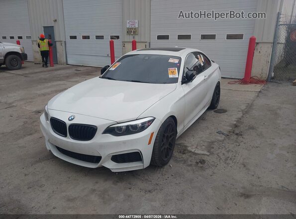 WBA2J5C06M7H41572 2021 BMW M2 Белый Передняя левая четверть