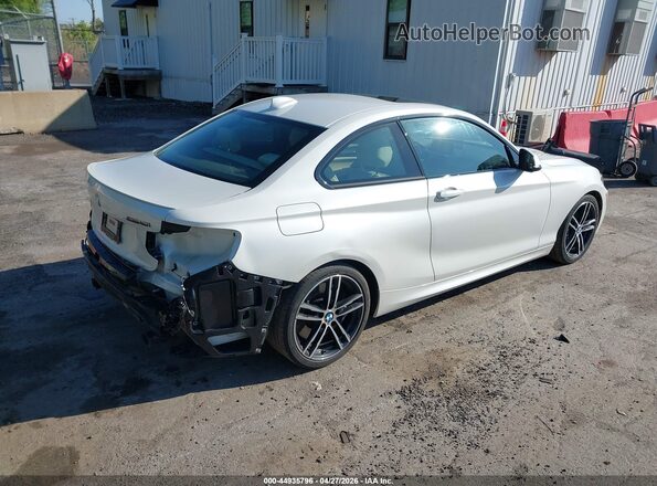 WBA2J5C57JVC07306 2018 BMW M2 White Հետևի աջ