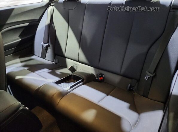 WBA2J7C07L7D99883 2020 BMW M2 Синий Вид задних сидений