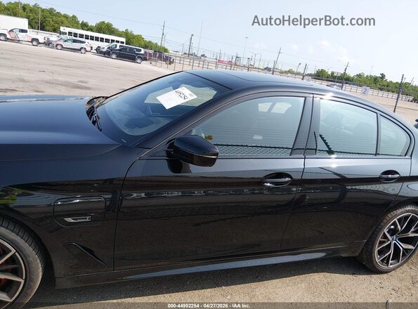 WBA33AG06PCN06857 2023 BMW 5 SERIES Black Панорамний вид салону 360°