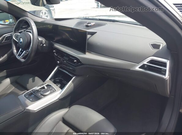 WBA33DB00TCV71349 2026 BMW 4 SERIES Black Front interior view