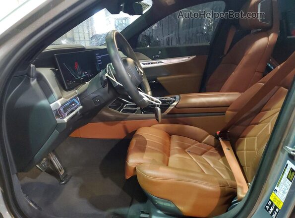 WBA33EJ02PCM90642 2023 BMW 7 SERIES Silver Front interior view