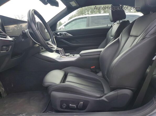 WBA43AT0XRCS01732 2024 BMW 4 SERIES Gray Вид салону спереду