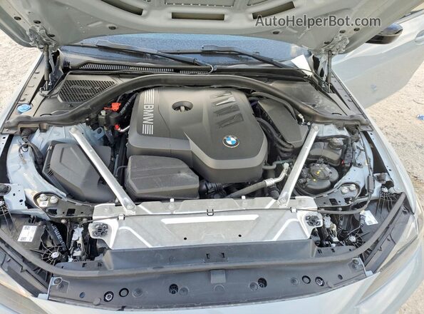 WBA43DA07SCS90461 2025 BMW 4 SERIES Gray Вид задньої частини салону