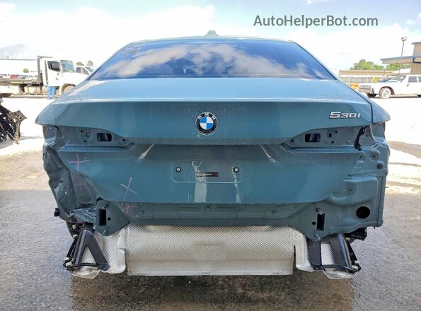 WBA43FJ02TCV98957 2026 BMW 5 SERIES Gray Вид ззаду
