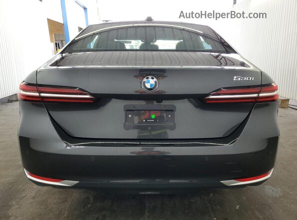 WBA43FJ07SCU64329 2025 BMW 5 SERIES Gray 