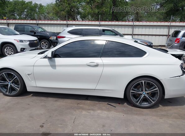 WBA4W3C50KAF91646 2019 BMW 4 SERIES White Widok wnętrza 360 stopni