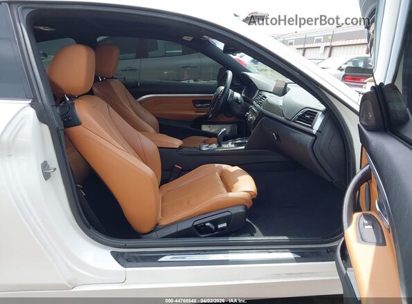 WBA4W3C50KAF91646 2019 BMW 4 SERIES White Widok wnętrza z przodu