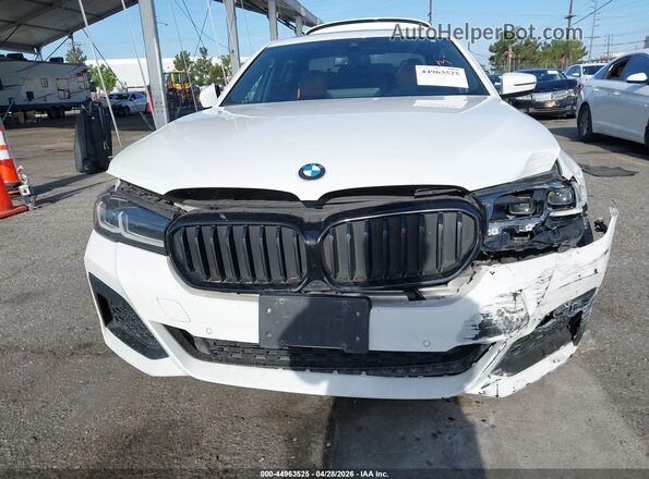 WBA53BH07PWY09321 2023 BMW 5 SERIES White Вид спереду