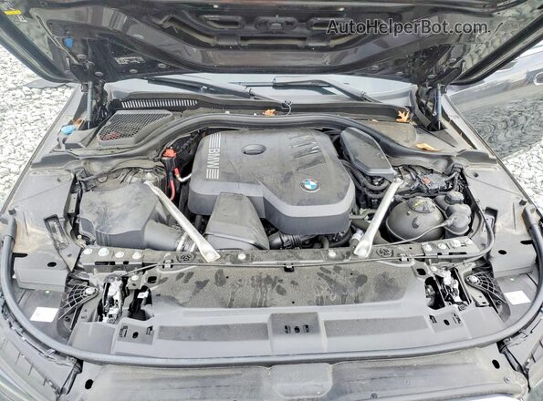 WBA53FJ02RCS49214 2024 BMW 5 SERIES Gray უკანა სალონის ხედი