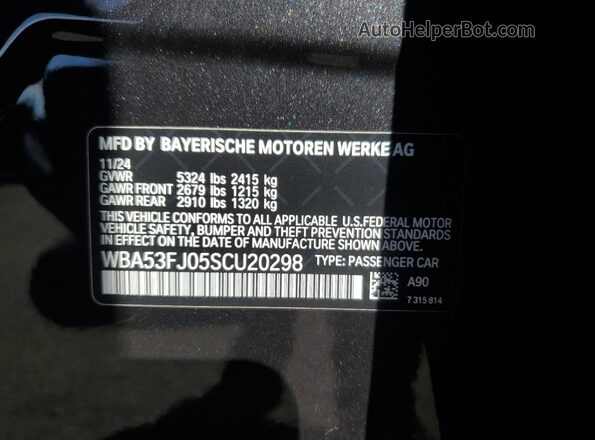 WBA53FJ05SCU20298 2025 BMW 5 SERIES Black ძრავის განყოფილების ხედი