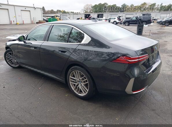 WBA53FJ09SCU23110 2025 BMW 5 SERIES Серый Задняя левая четверть