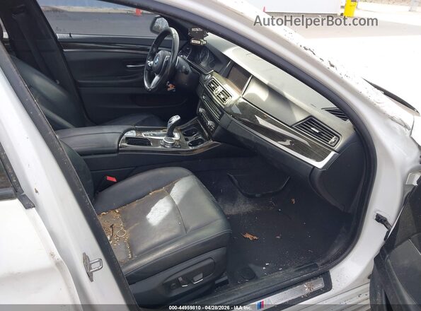 WBA5B3C54GG257945 2016 BMW 5 SERIES White Widok wnętrza z przodu