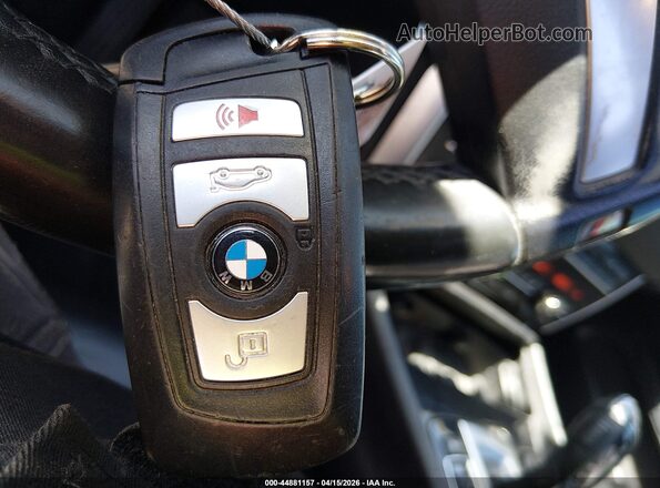 WBA5M0C50HD085280 2017 BMW 5 SERIES Черный Вид панели приборов
